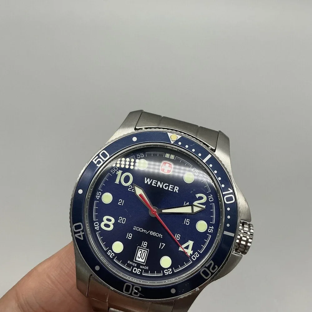 Wenger Mens Watch 42mm Blue Dial Stainless Diver 7246XT Swiss New Battery 8.25